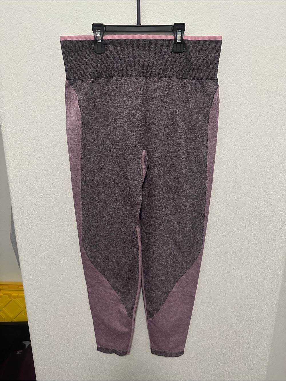 VS Pink Leggings